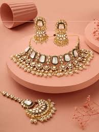 	Zaveri Pearls